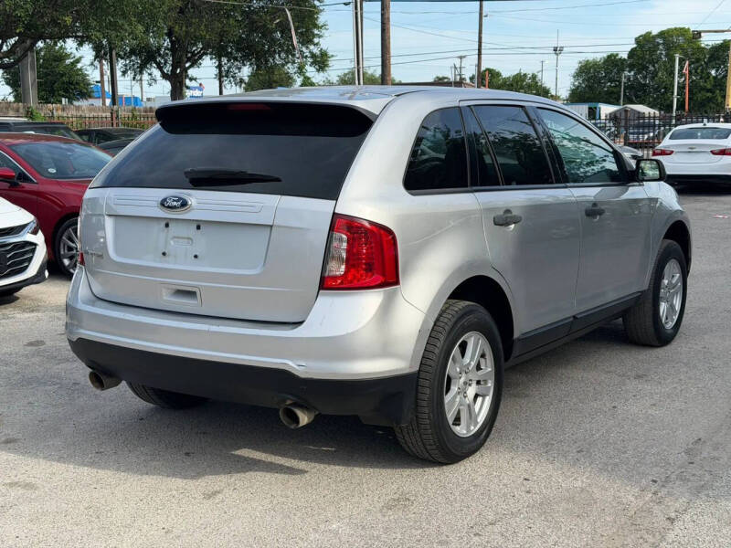 2012 Ford Edge SE