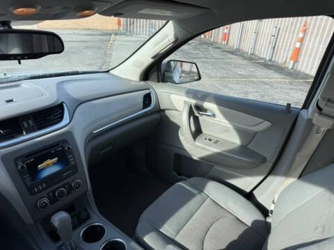 2016 Chevrolet Traverse LS