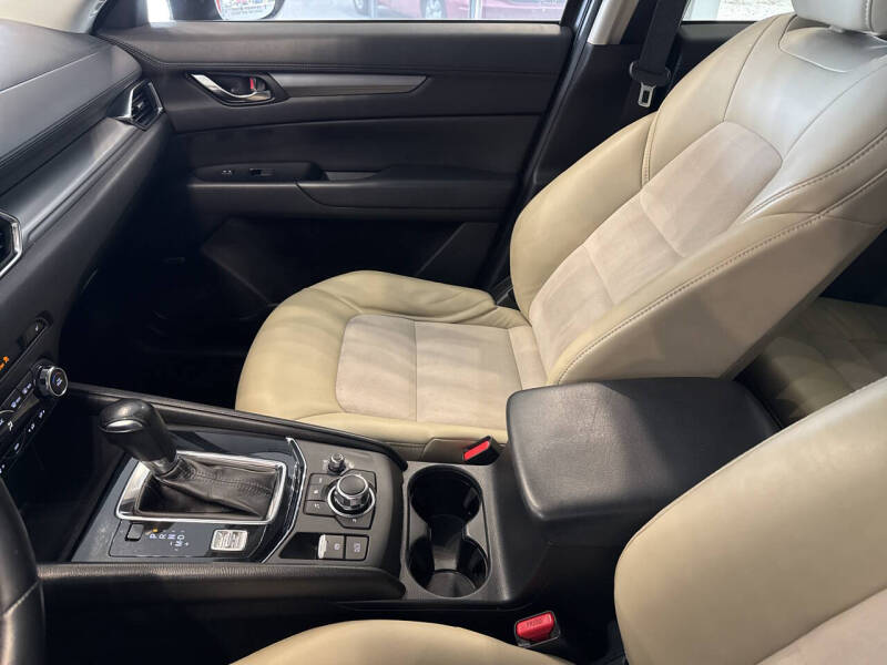 2017 Mazda CX-5 Touring
