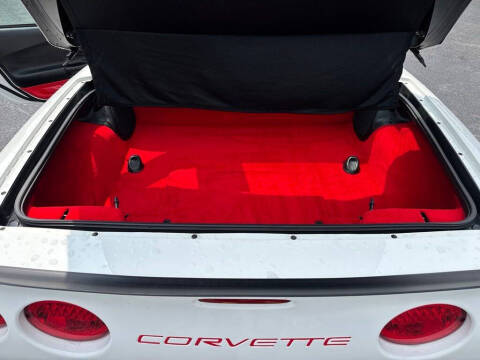 2004 Chevrolet Corvette