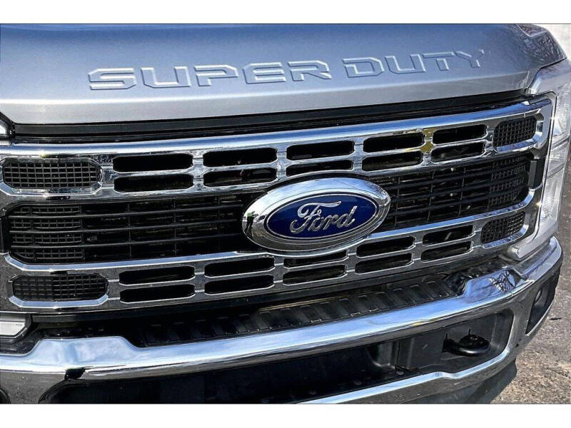 2024 Ford F-350 Super Duty XLT