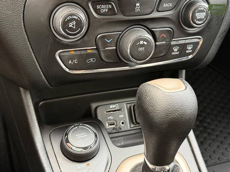 2016 Jeep Cherokee