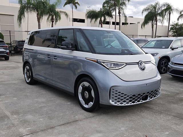 2025 Volkswagen ID. Buzz Pro S Plus