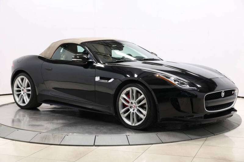 2014 Jaguar F-TYPE V8 S