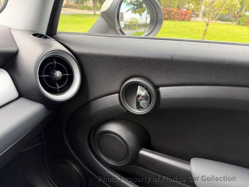 2009 MINI Cooper