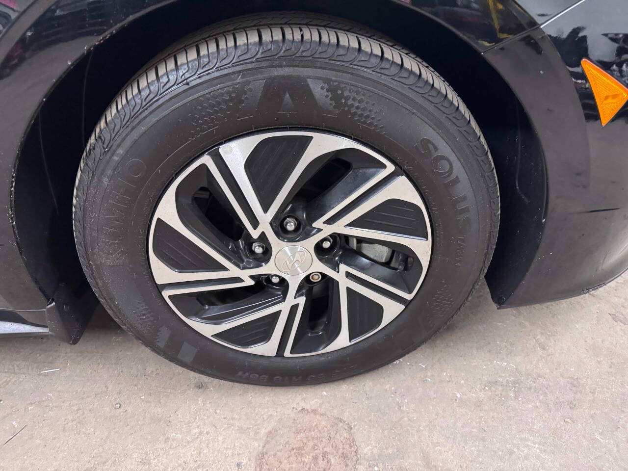 2022 Hyundai Sonata Hybrid 37