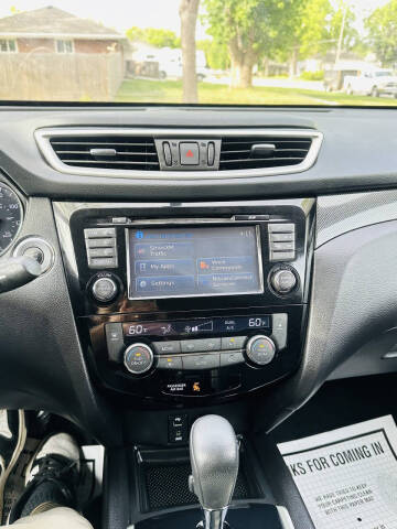 2016 Nissan Rogue SL