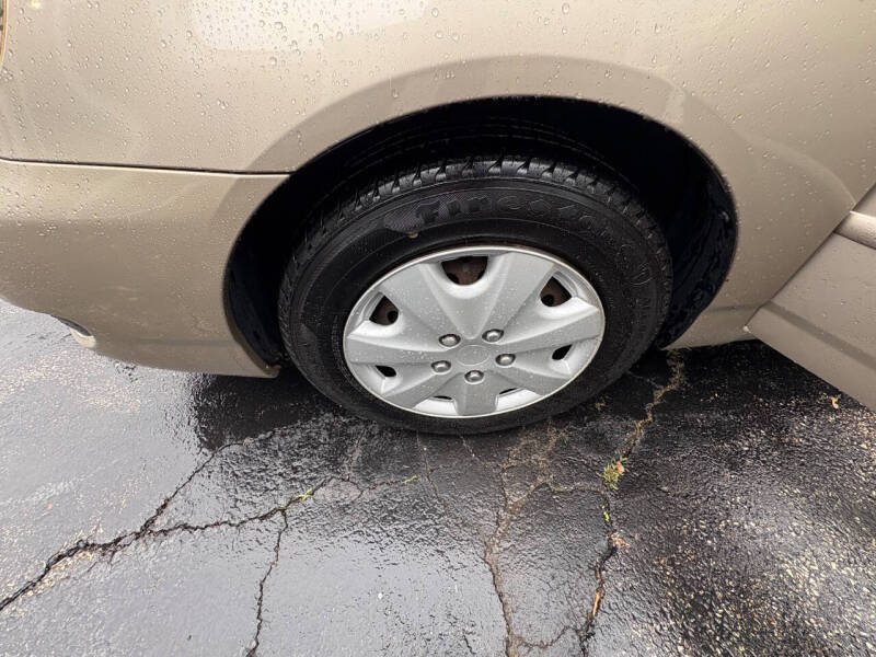 2007 Toyota Corolla LE