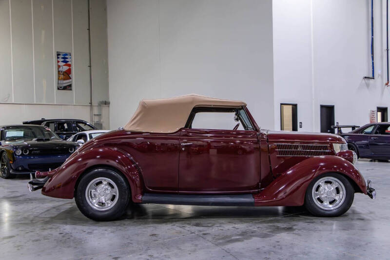 1936 Ford Cabriolet