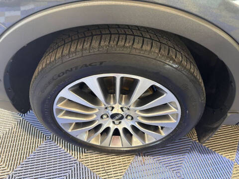 2017 Lincoln MKC Reserve