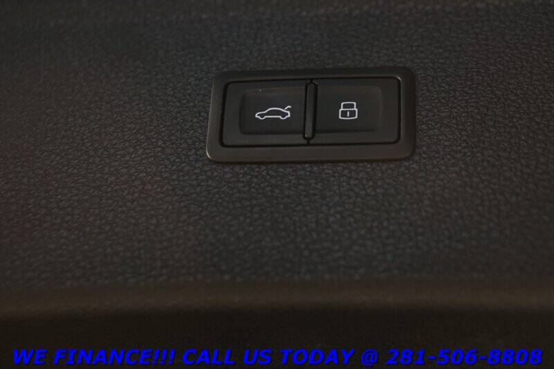 2023 Audi Q5 quattro Premium 40 TFSI