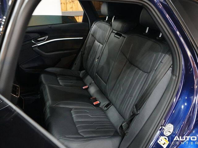 2022 Audi e-tron quattro Chronos