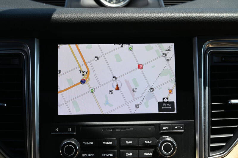 2018 Porsche Macan S