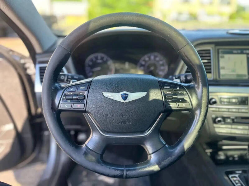 2015 Hyundai Genesis