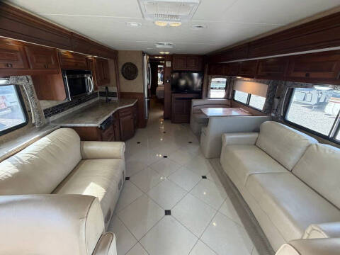 2013 Freightliner MH Chassis