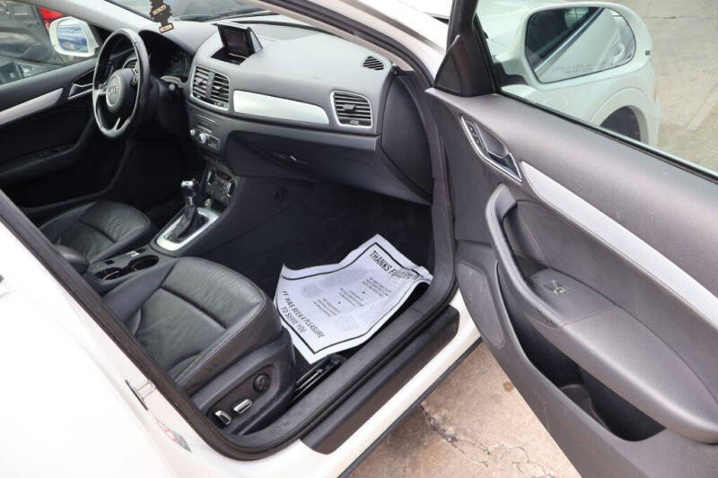 2016 Audi Q3 2.0T Premium Plus