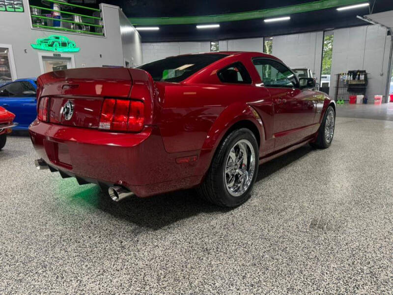 2007 Ford Mustang GT Deluxe