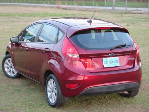 2013 Ford Fiesta SE