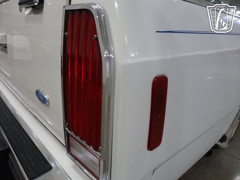 1985 Ford LTD Crown Victoria