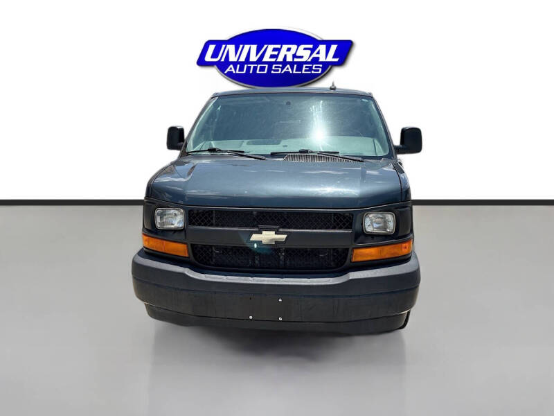 2017 Chevrolet Express LS 2500