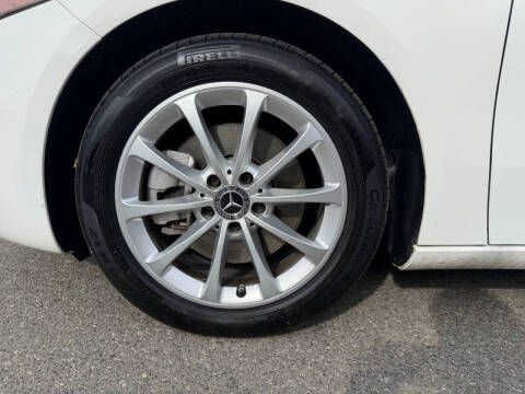 2019 Mercedes-Benz A-Class A 220