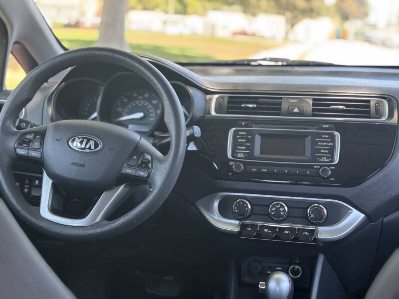 2017 Kia Rio LX