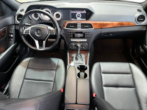 2012 Mercedes-Benz C-Class C 300 Sport 4MATIC