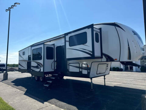 2022 Forest River Sabre