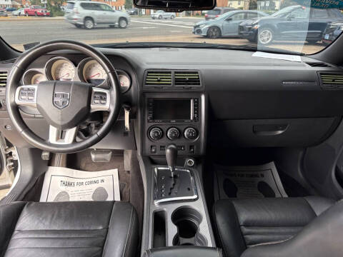 2011 Dodge Challenger R/T