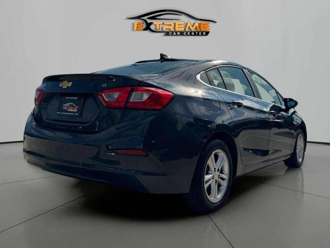 2018 Chevrolet Cruze for sale at Extreme Car Center in Detroit, MI