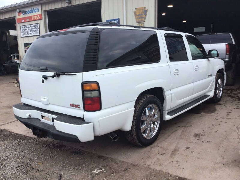 2006 GMC Yukon XL Denali