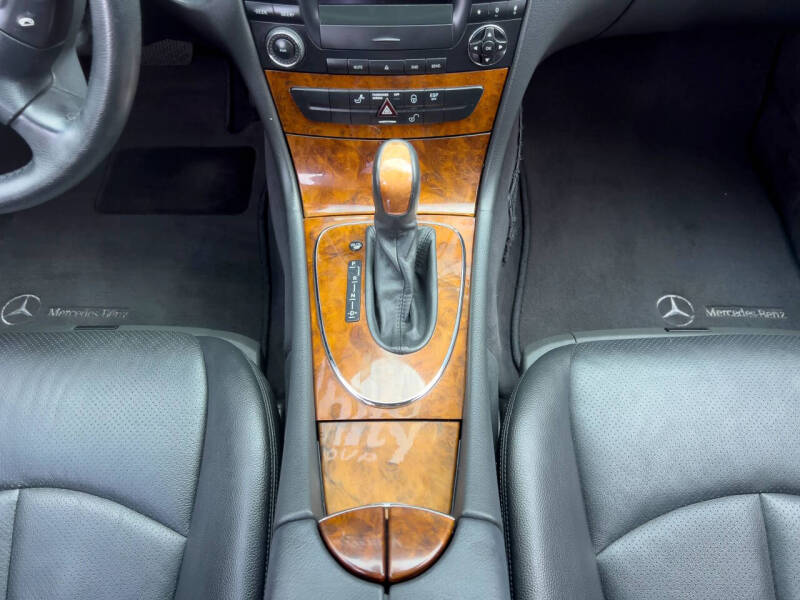 2003 Mercedes-Benz E-Class E 320