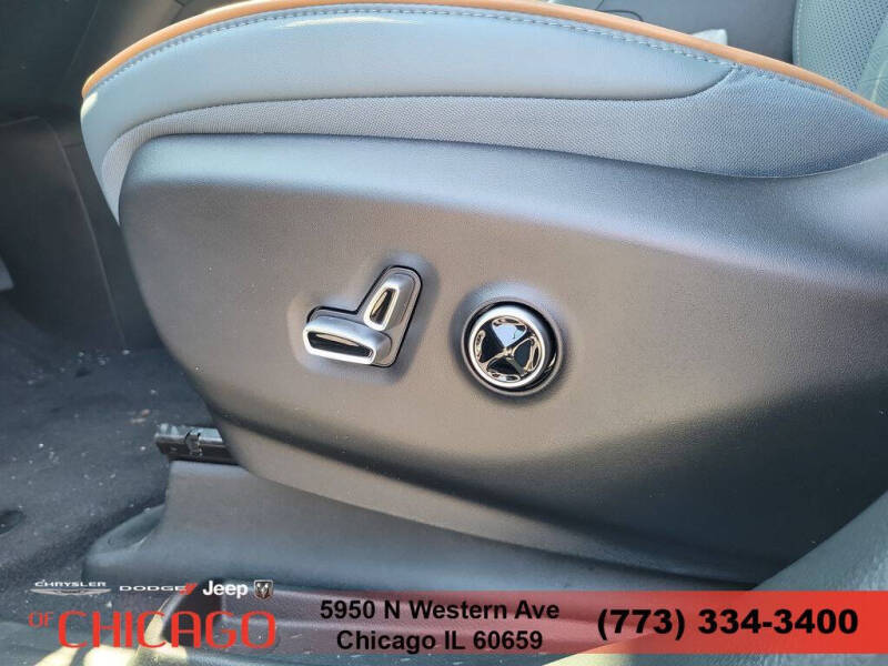 2027 Chrysler Pacifica Pinnacle