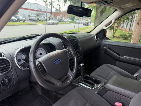 2009 Ford Explorer Sport Trac XLT