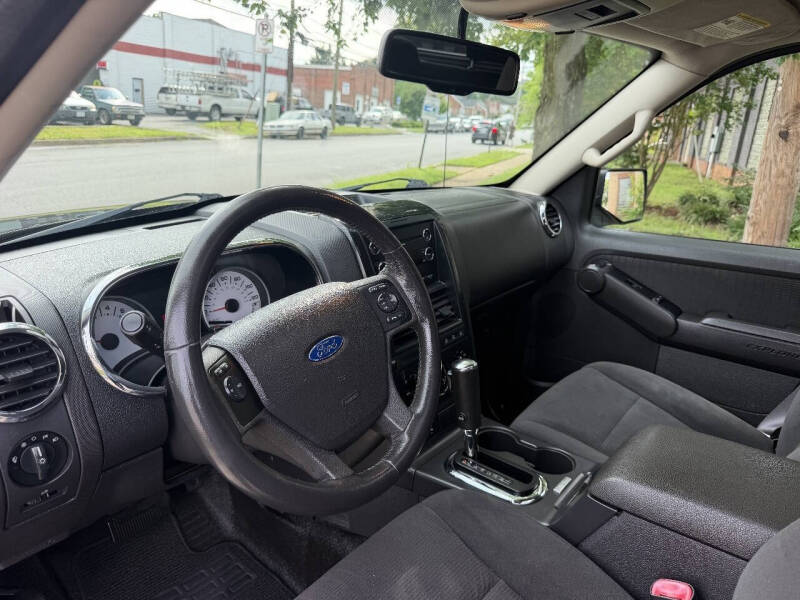 2009 Ford Explorer Sport Trac XLT