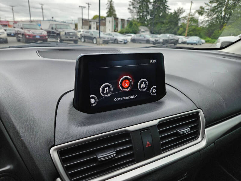 2018 Mazda MAZDA3