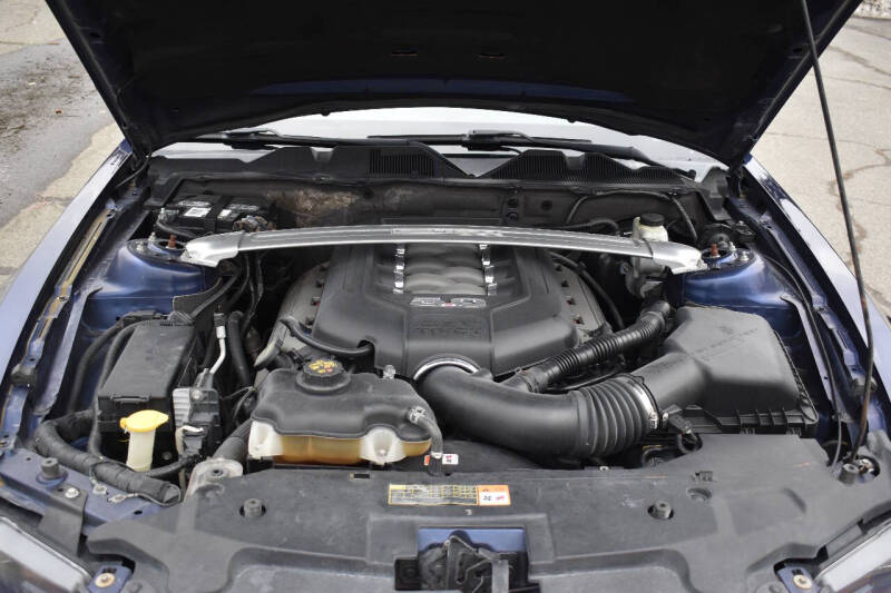 2012 Ford Mustang GT Premium