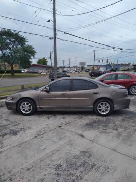 2000 Pontiac Grand Prix for sale at D and D All American Financing in Warren MI