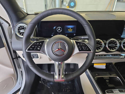 2025 Mercedes-Benz GLB GLB 250