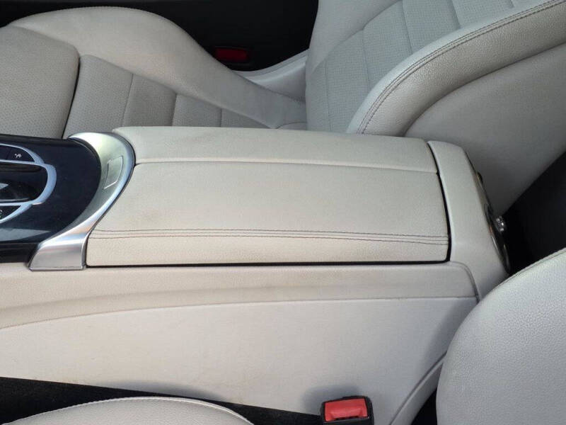 2017 Mercedes-Benz C-Class C 300