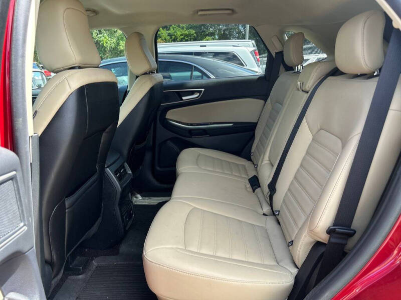 2020 Ford Edge SEL
