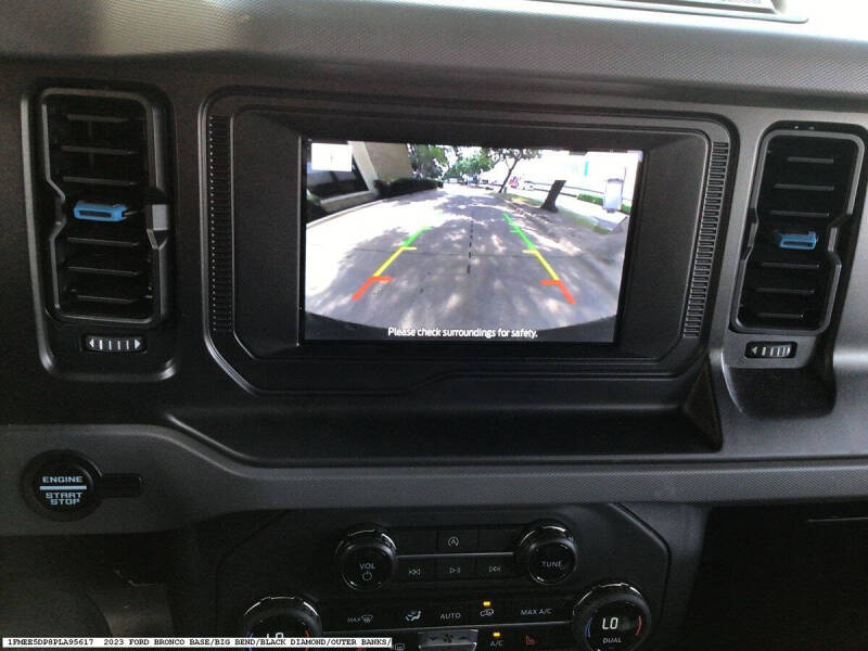 2023 Ford Bronco Black Diamond Advanced