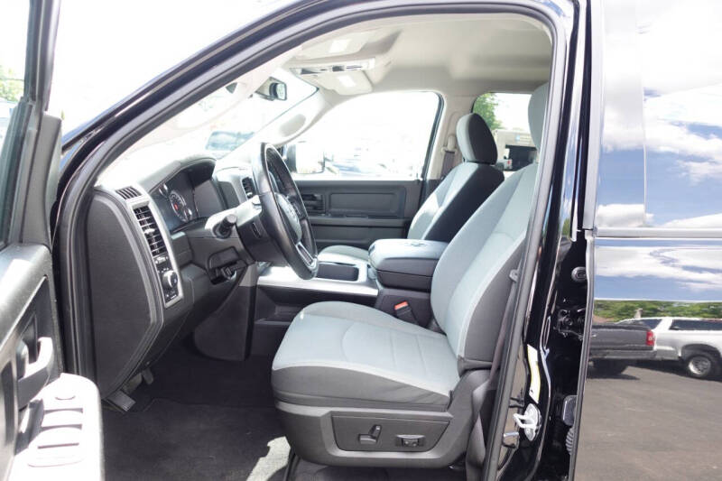 2022 RAM 1500 Classic Express