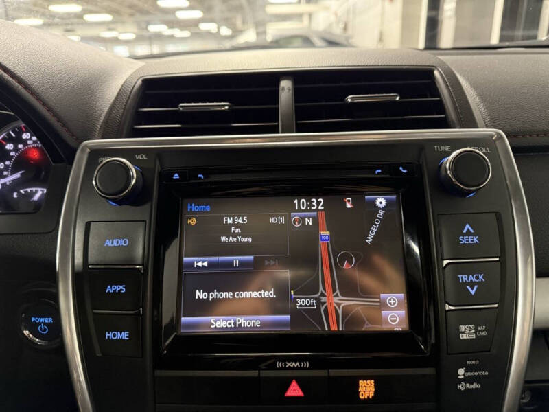 2016 Toyota Camry Hybrid SE