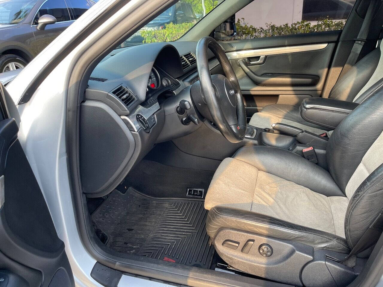 2005 AUDI S4 Sedan - $10,900