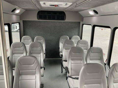 2022 Chevrolet Express 4500