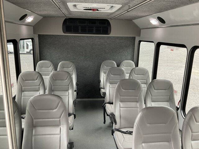 2022 Chevrolet Express 4500