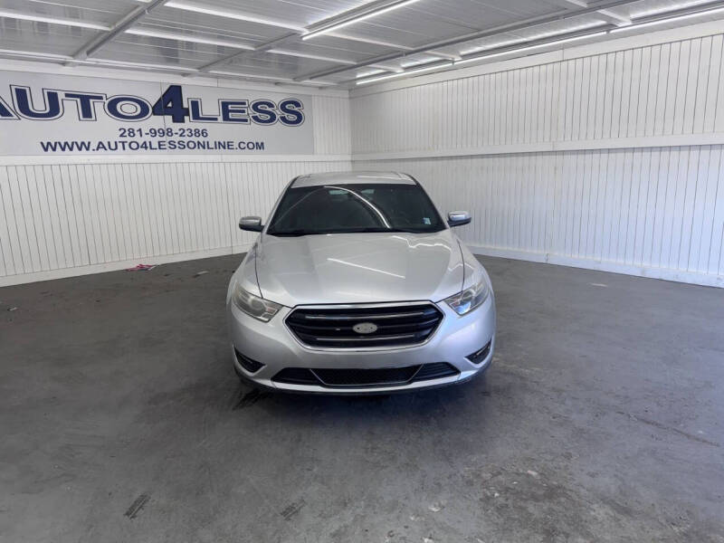 2017 Ford Taurus Limited