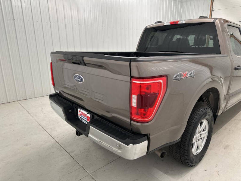 2022 Ford F-150 XLT photo 9