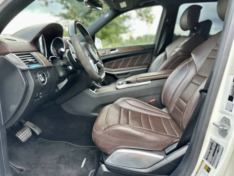 2015 Mercedes-Benz GL-Class GL 63 AMG